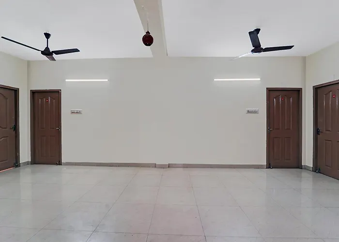 Collection O Senthamizh Residency Hotel Chennai